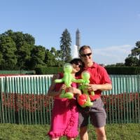 Balloon Aliens Invade the White House