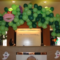 Image of Balloon Arch Cheshire Cat